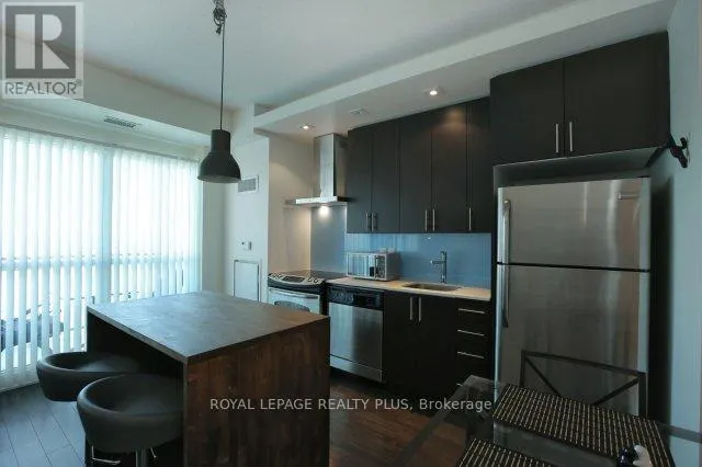 2231 - 165 LEGION ROAD N