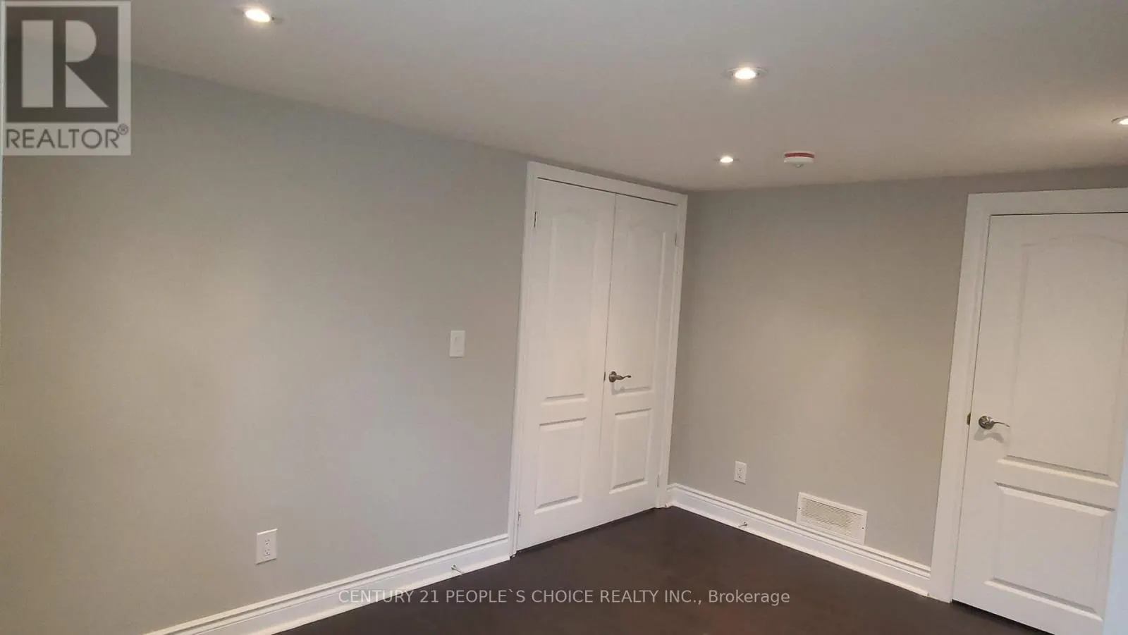 3 ERINDALE CRESCENT