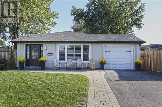 3 ERINDALE CRESCENT