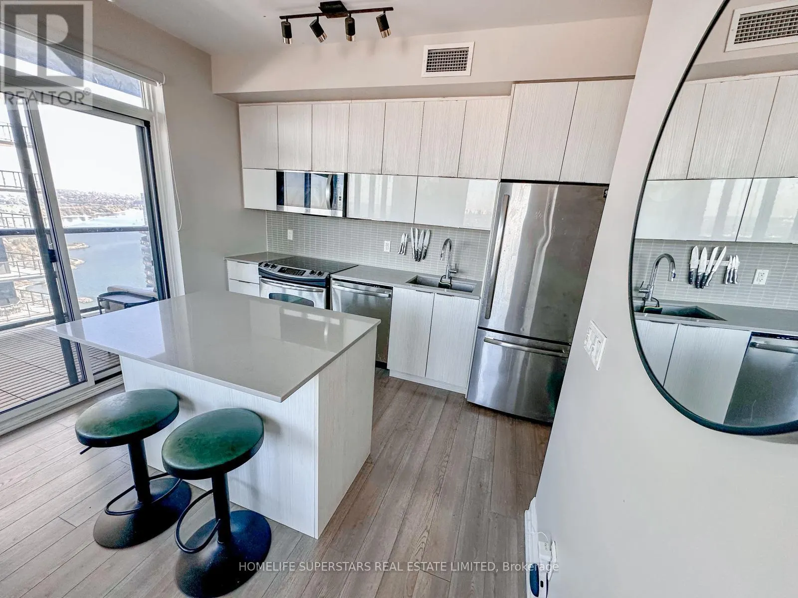 3508 - 56 ANNIE CRAIG DRIVE