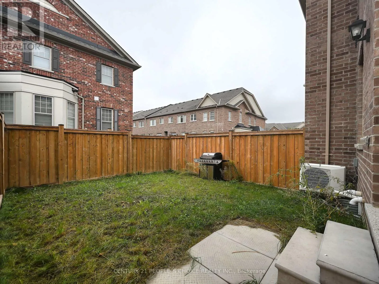 39 PEARMAN CRESCENT