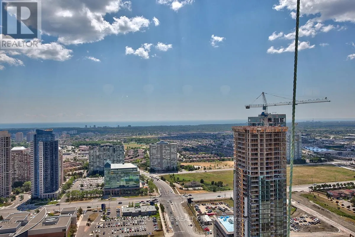 1407 - 388 PRINCE OF WALES DRIVE