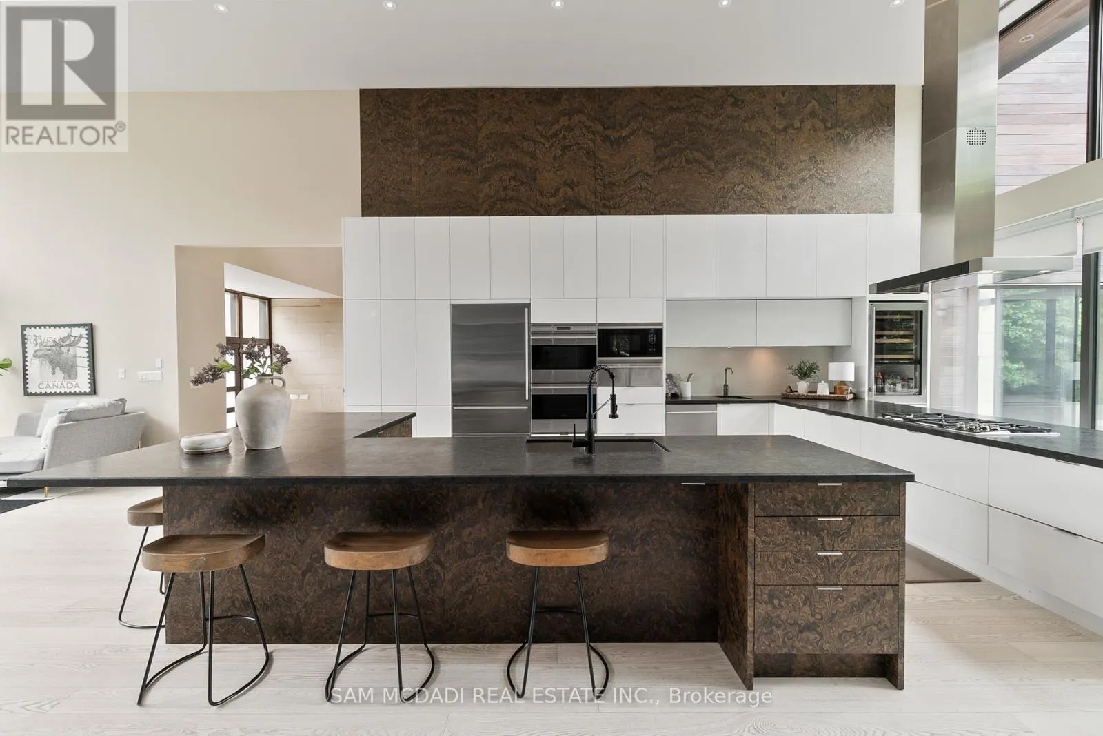1287 BIRCHVIEW DRIVE