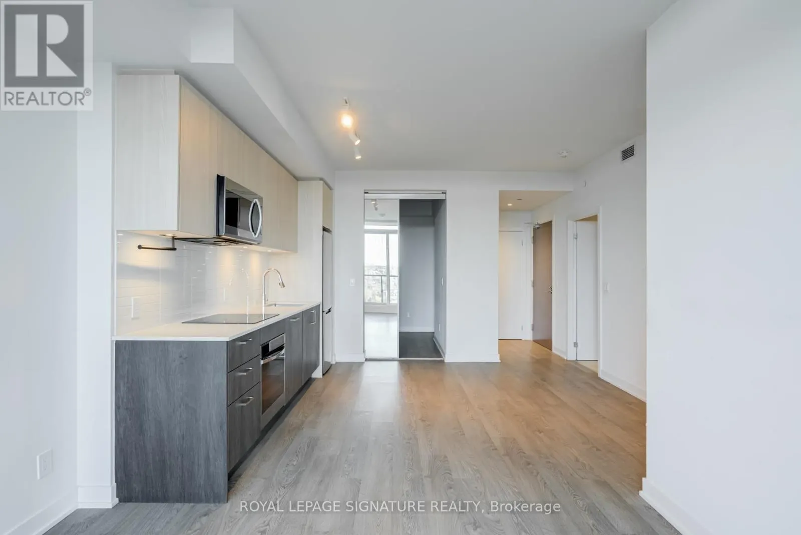 2217 - 1926 LAKE SHORE BOULEVARD W