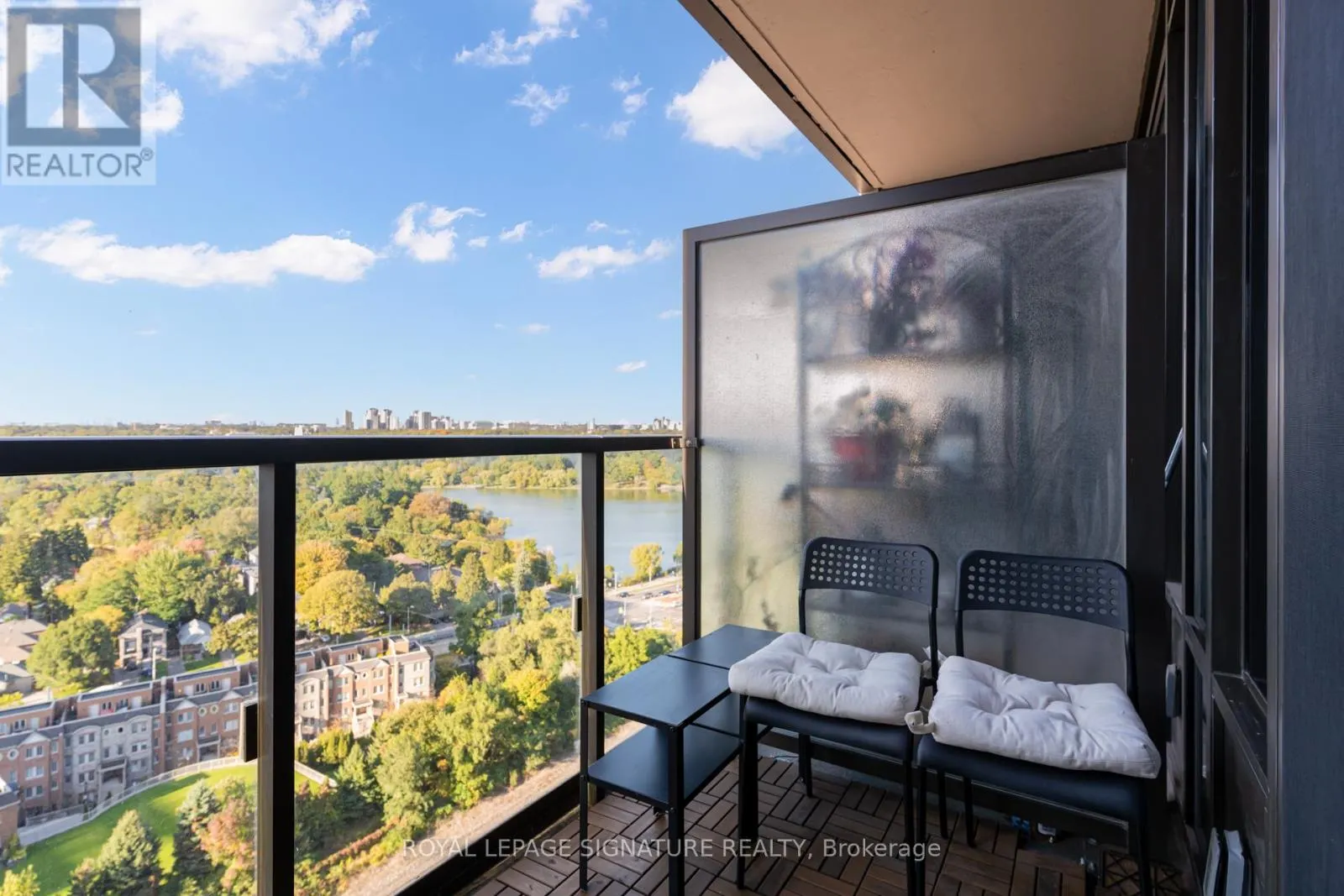 2217 - 1926 LAKE SHORE BOULEVARD W