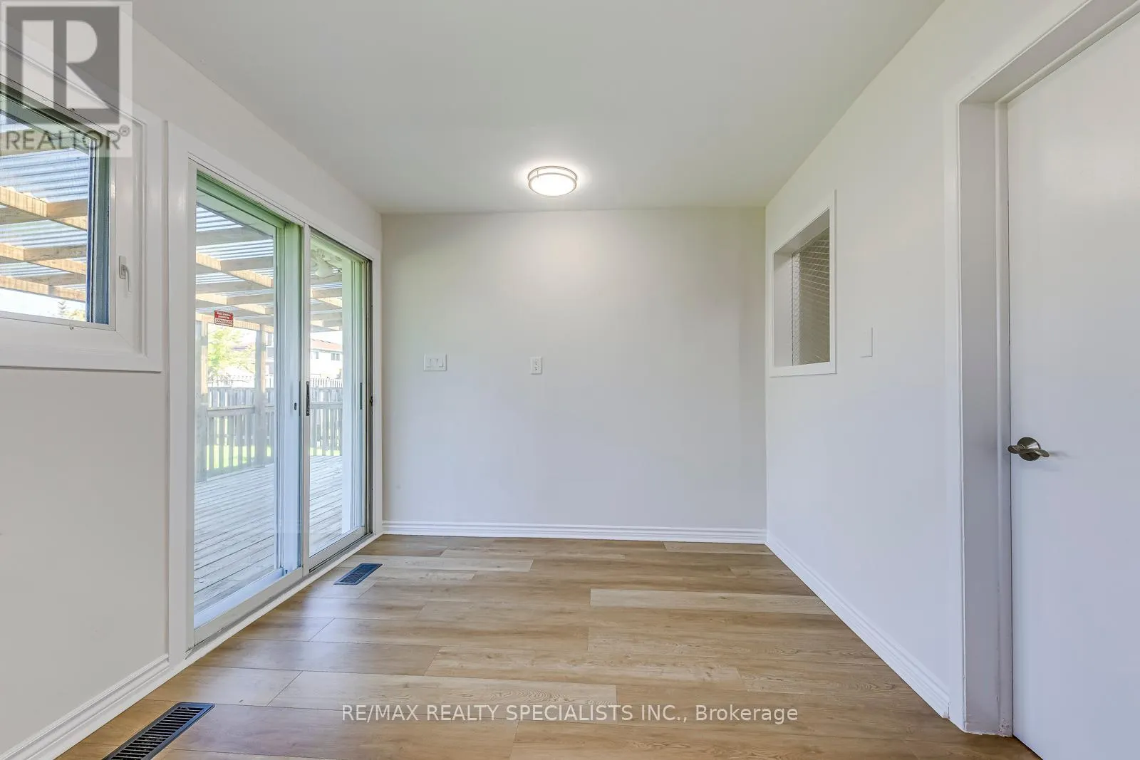 359 LOUIS DRIVE