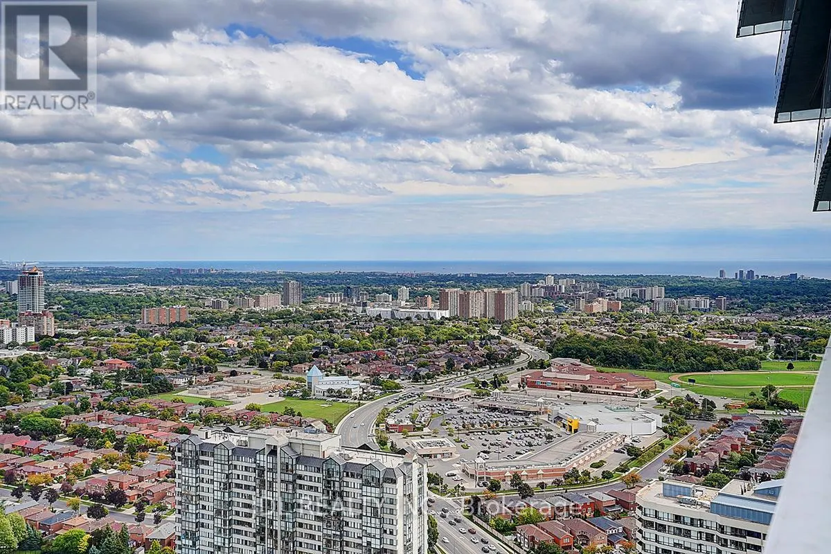 3613 - 3900 CONFEDERATION PARKWAY