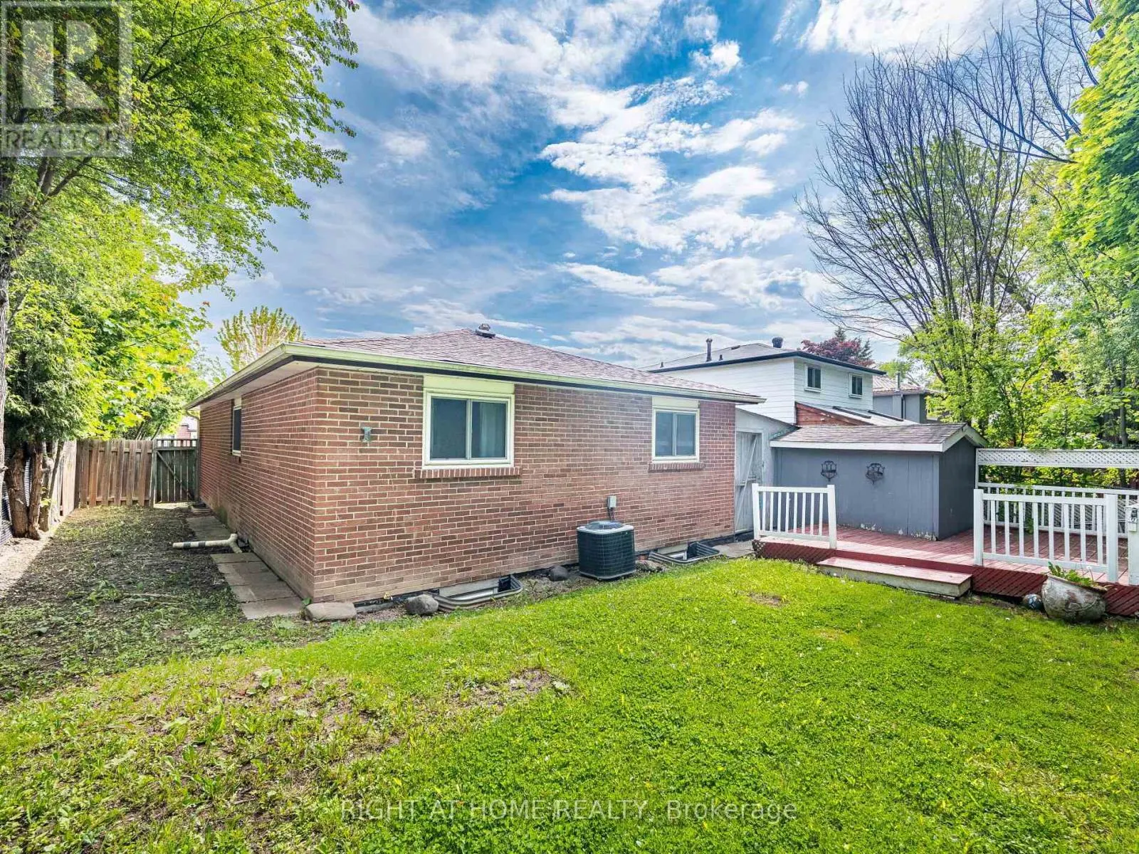 118 BONHAM BOULEVARD
