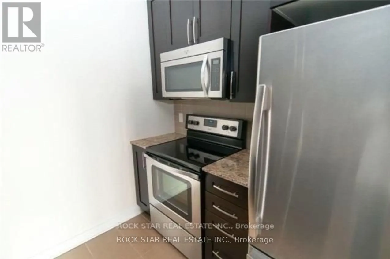 2905 - 4070 CONFEDERATION PARKWAY