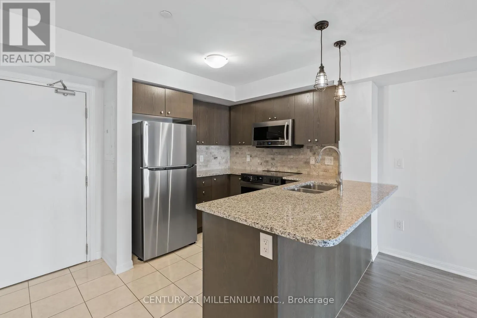 111 - 1045 NADALIN HEIGHTS