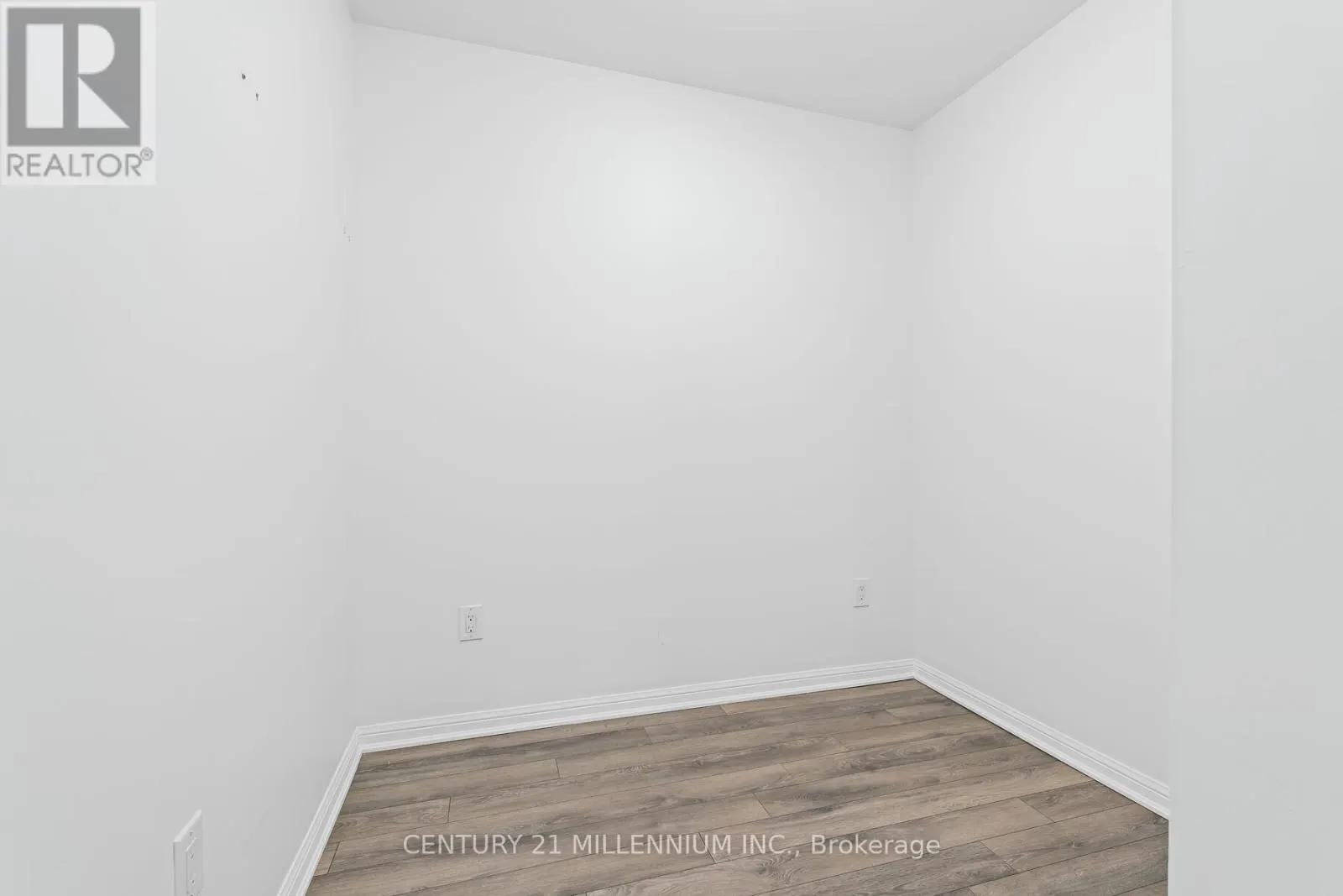 111 - 1045 NADALIN HEIGHTS