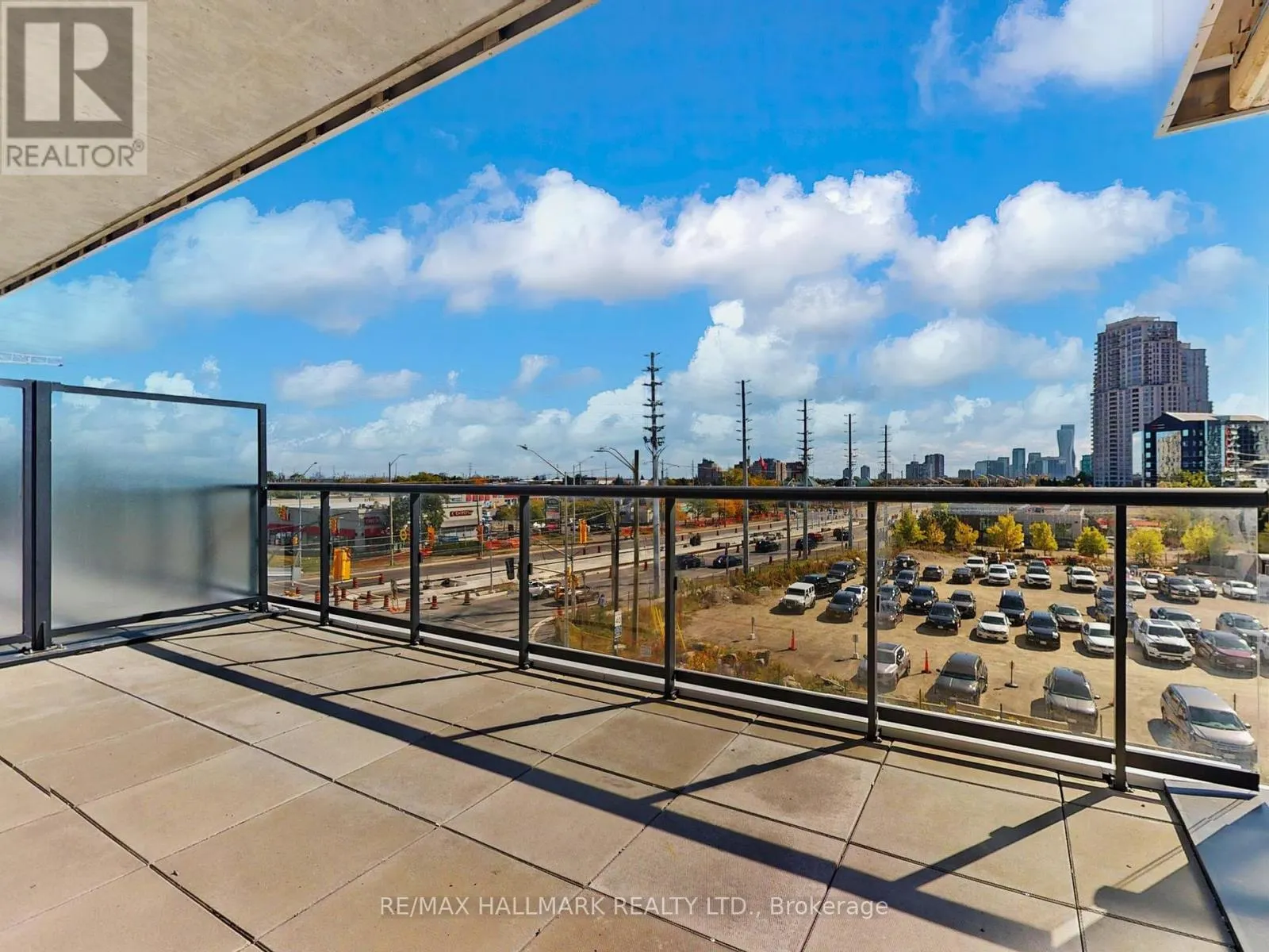 303 - 15 WATERGARDEN DR DRIVE