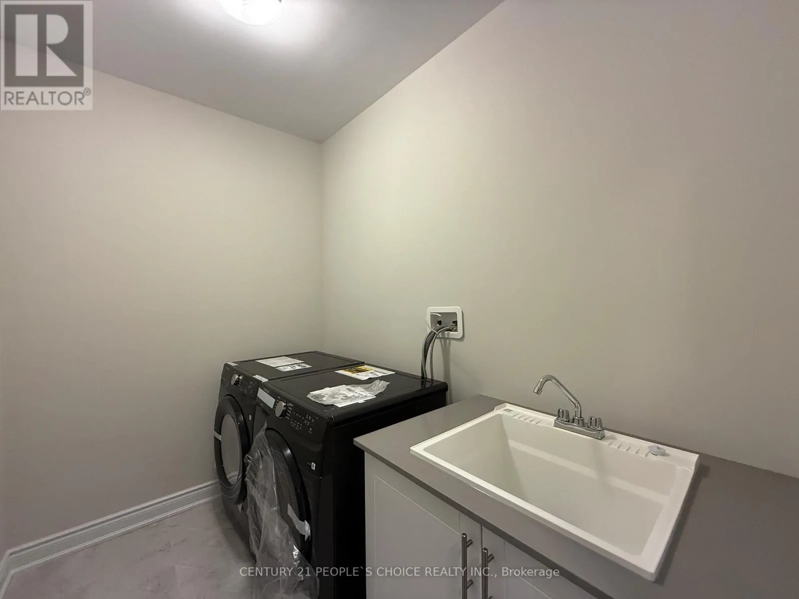 1226 ANTHONIA TRAIL E