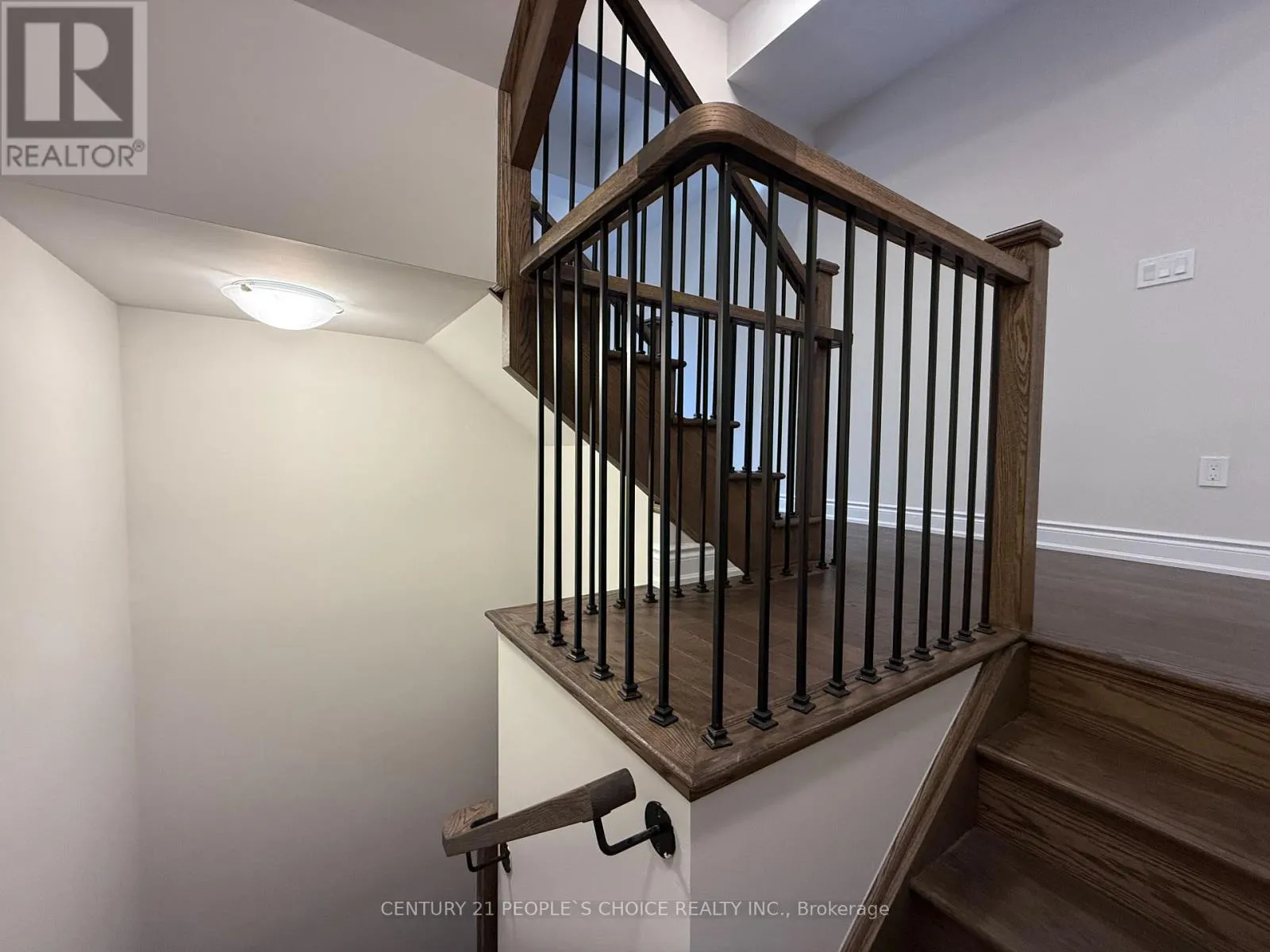 1226 ANTHONIA TRAIL E