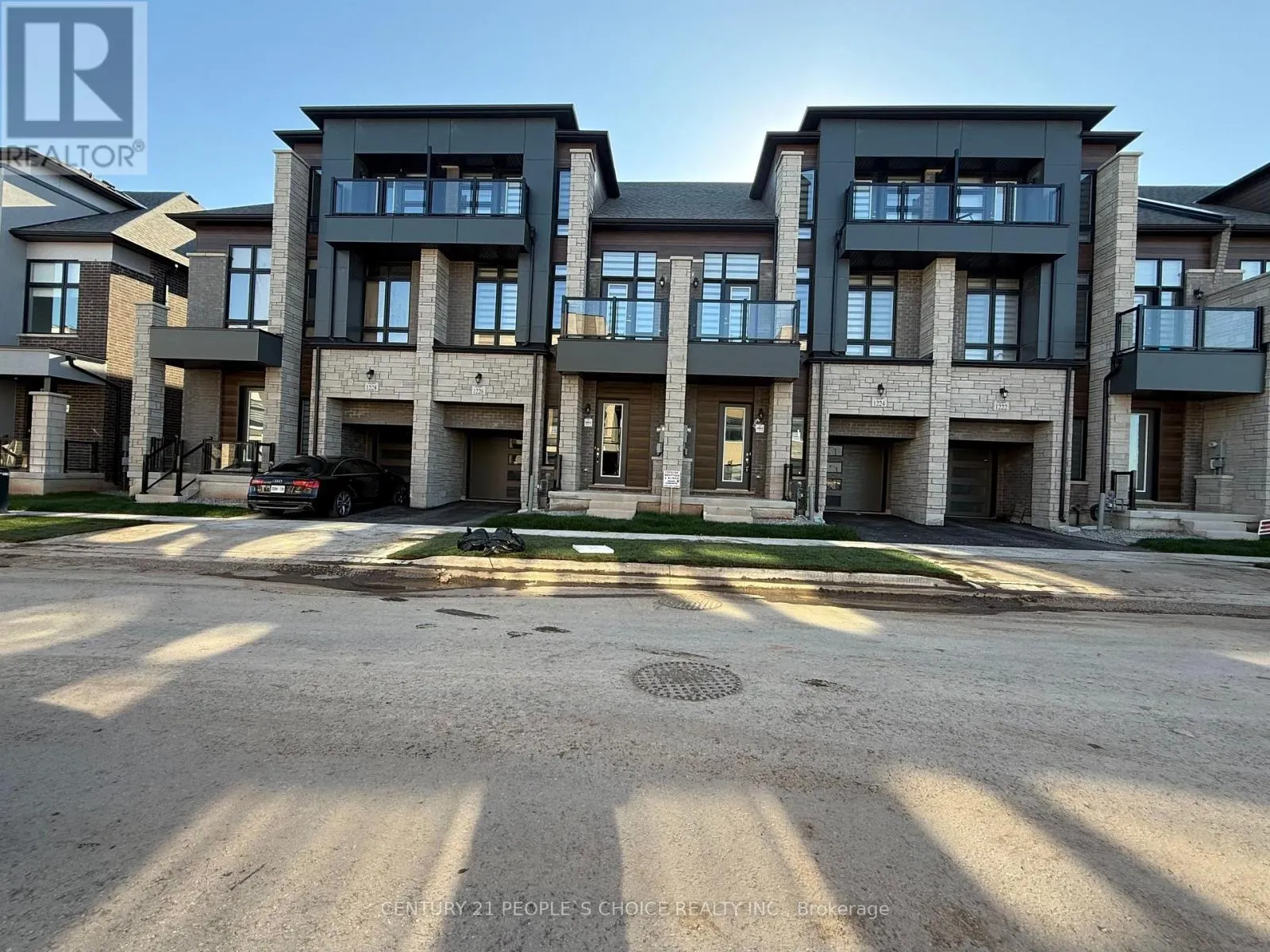 1226 ANTHONIA TRAIL E