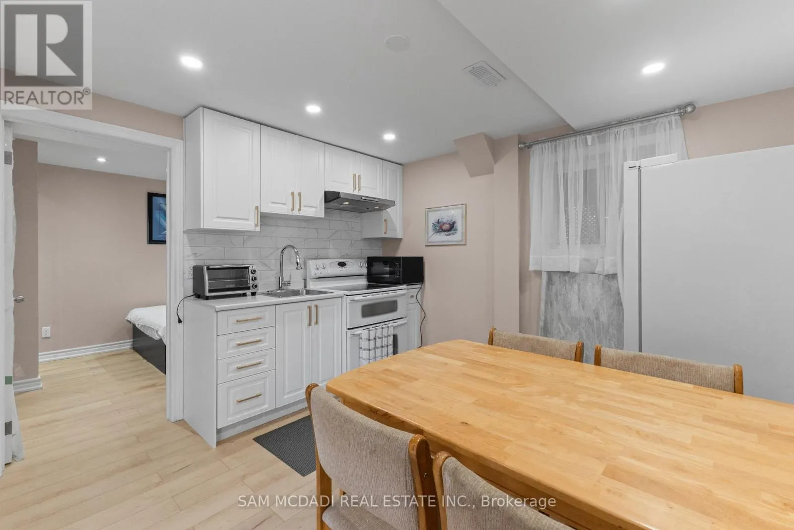 7691 WILDFERN DRIVE