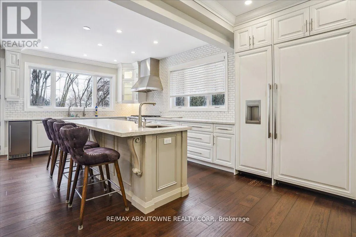 332 SHOREVIEW ROAD