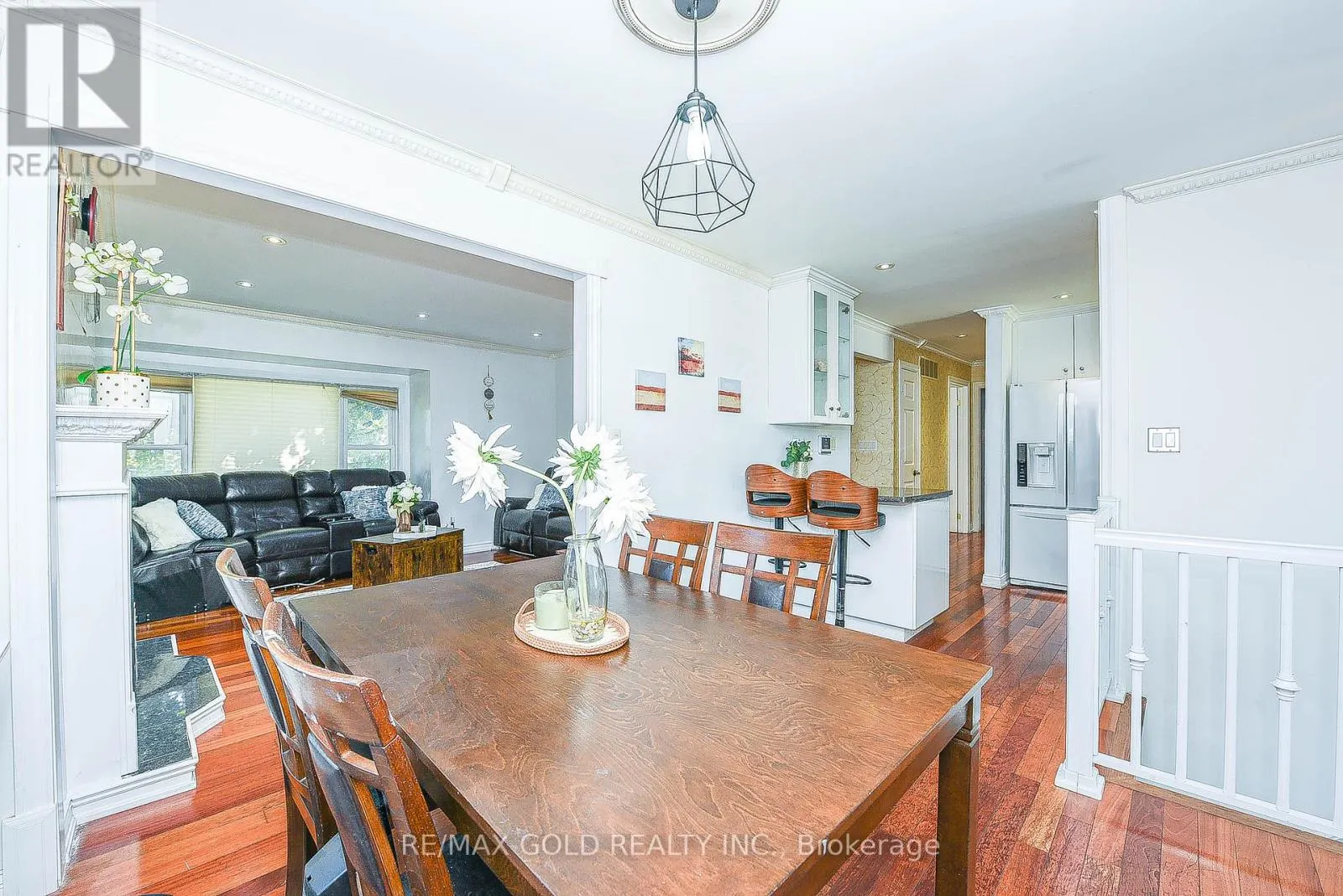 13 FOSTER ROAD
