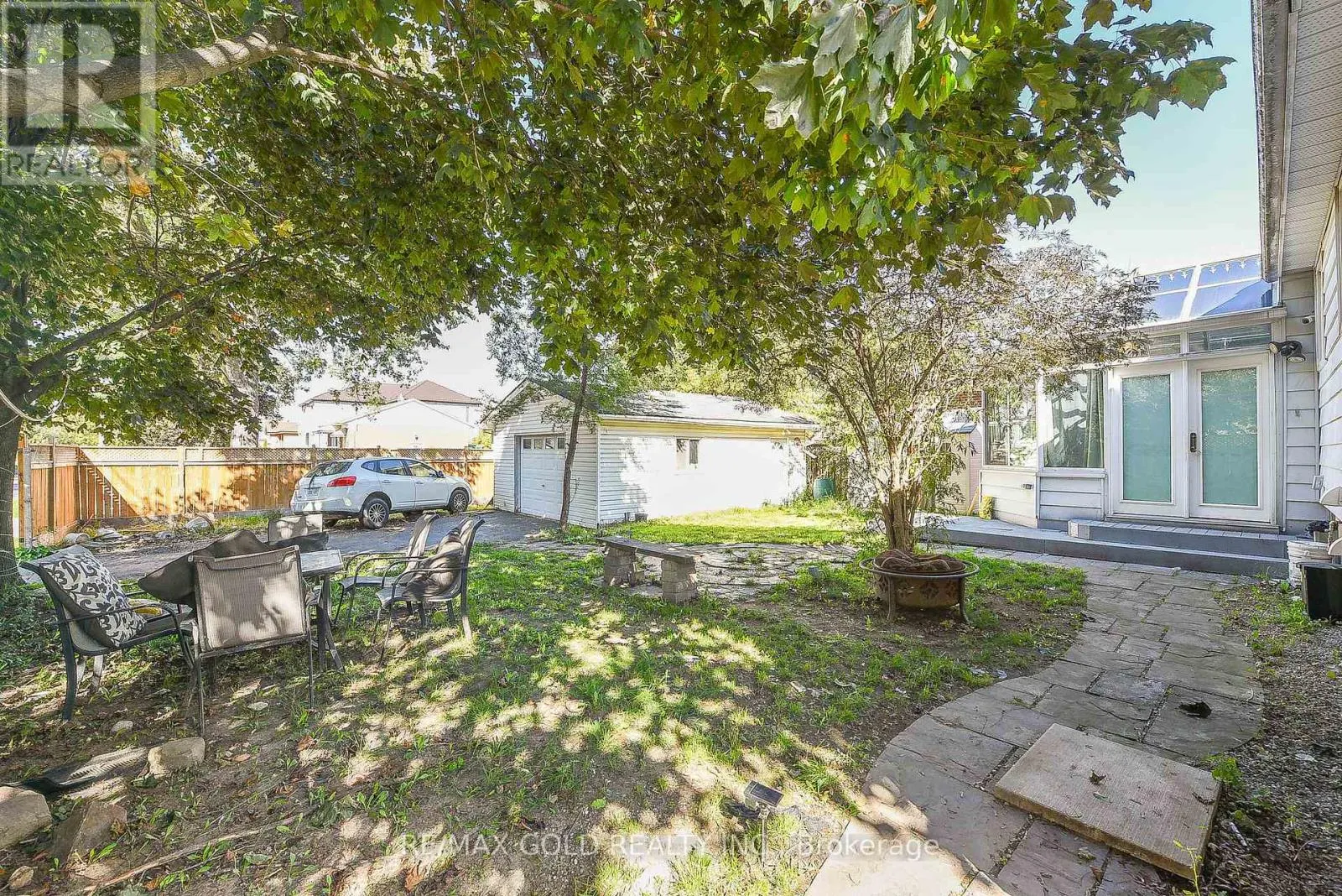 13 FOSTER ROAD