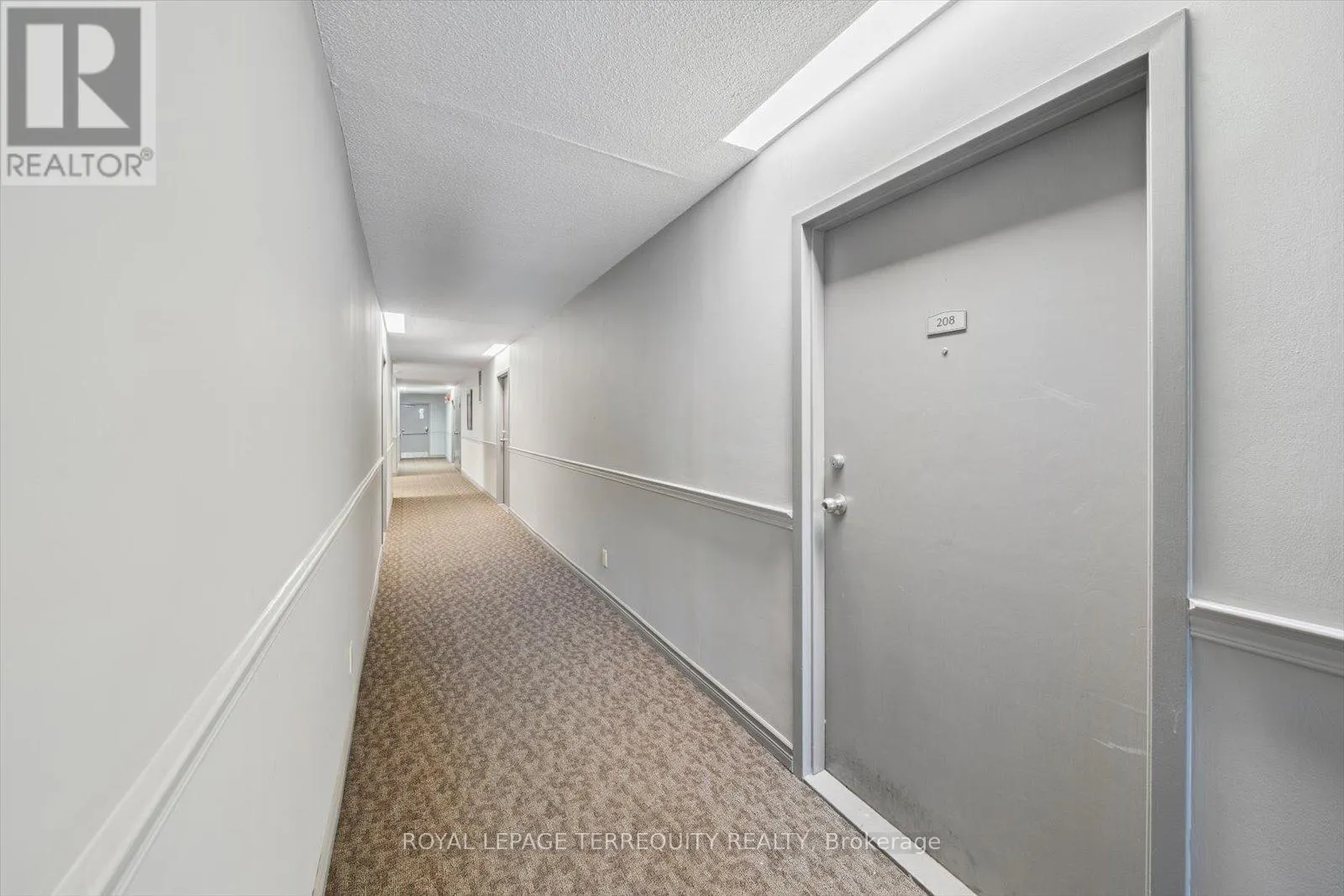 208 - 1275 CORNERBROOK PLACE