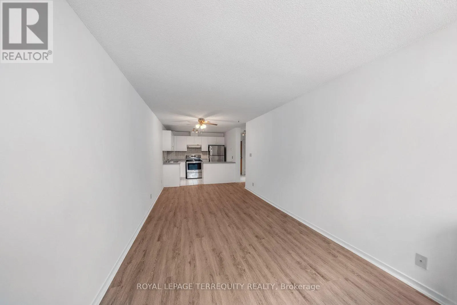 208 - 1275 CORNERBROOK PLACE