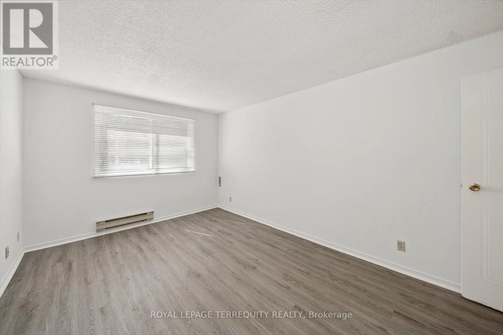 208 - 1275 CORNERBROOK PLACE