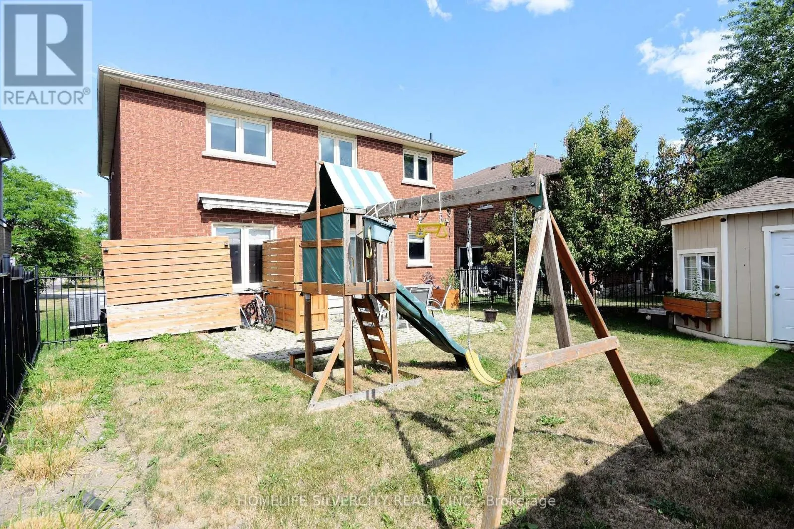 38 ESPOSITO DRIVE