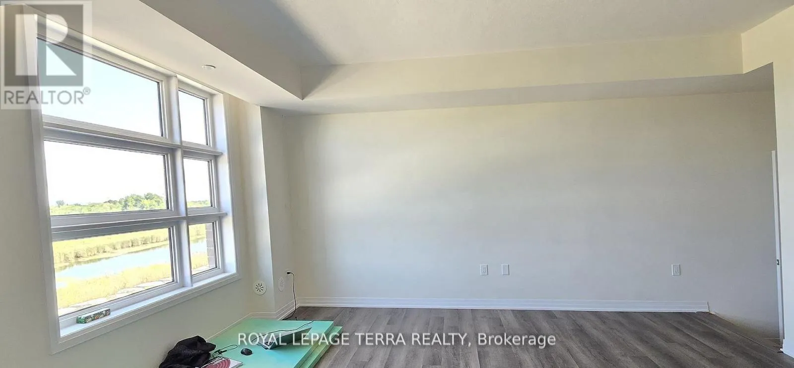 20 - 45 FIELDRIDGE CRESCENT