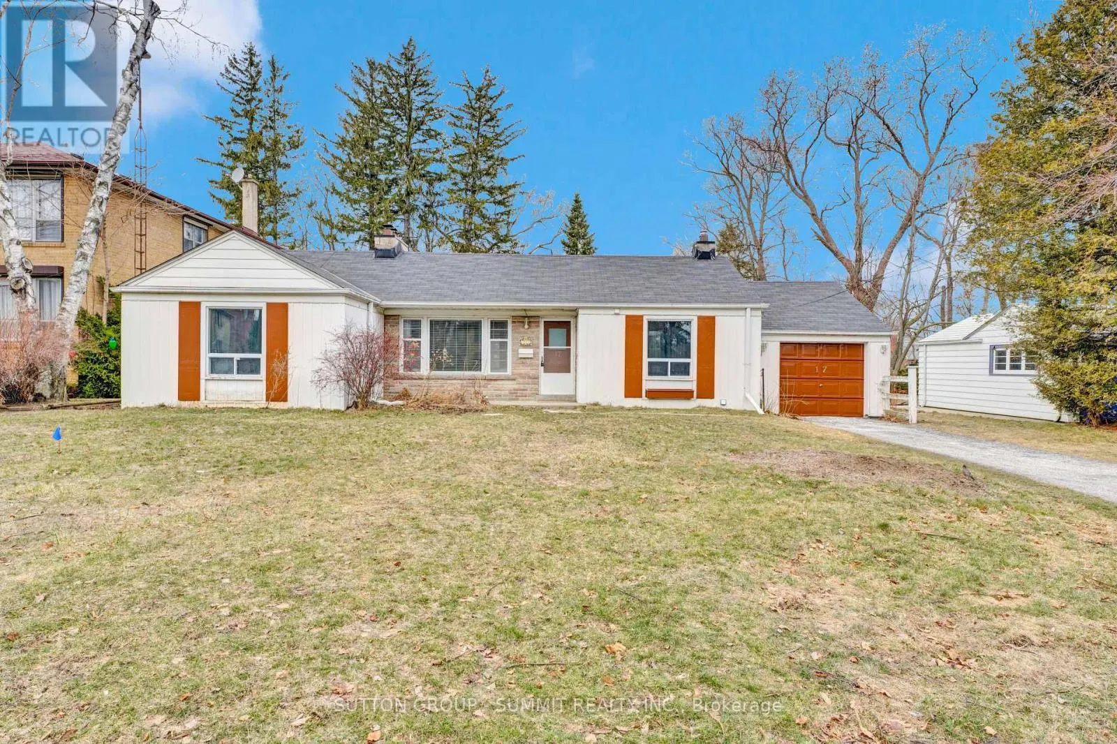 17 BEN MACHREE DRIVE W