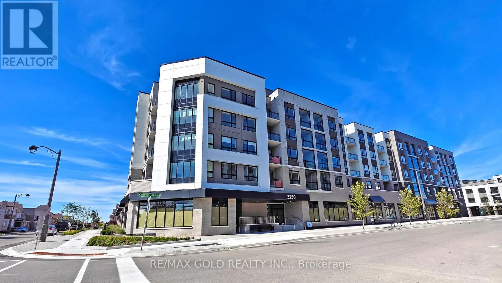 233 - 3250 CARDING MILL TRAIL N