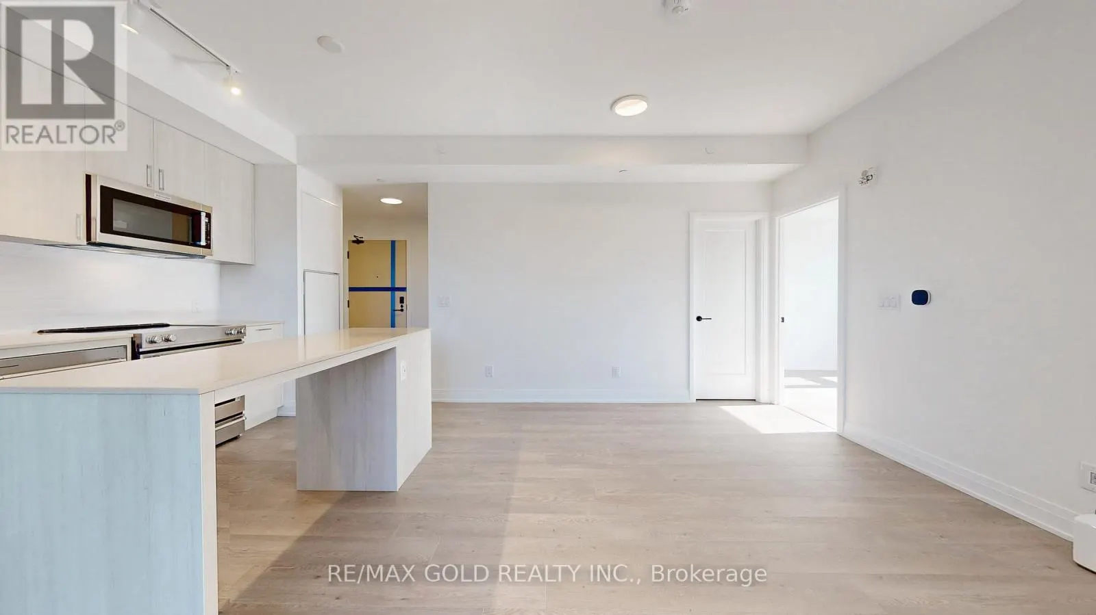 233 - 3250 CARDING MILL TRAIL N
