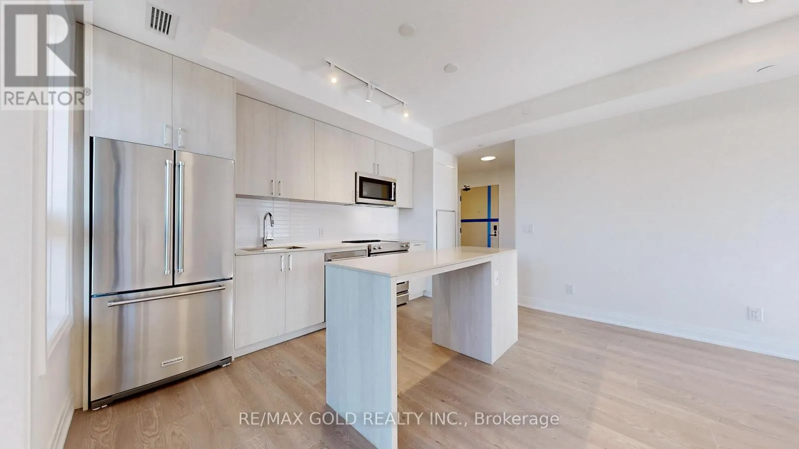 233 - 3250 CARDING MILL TRAIL N