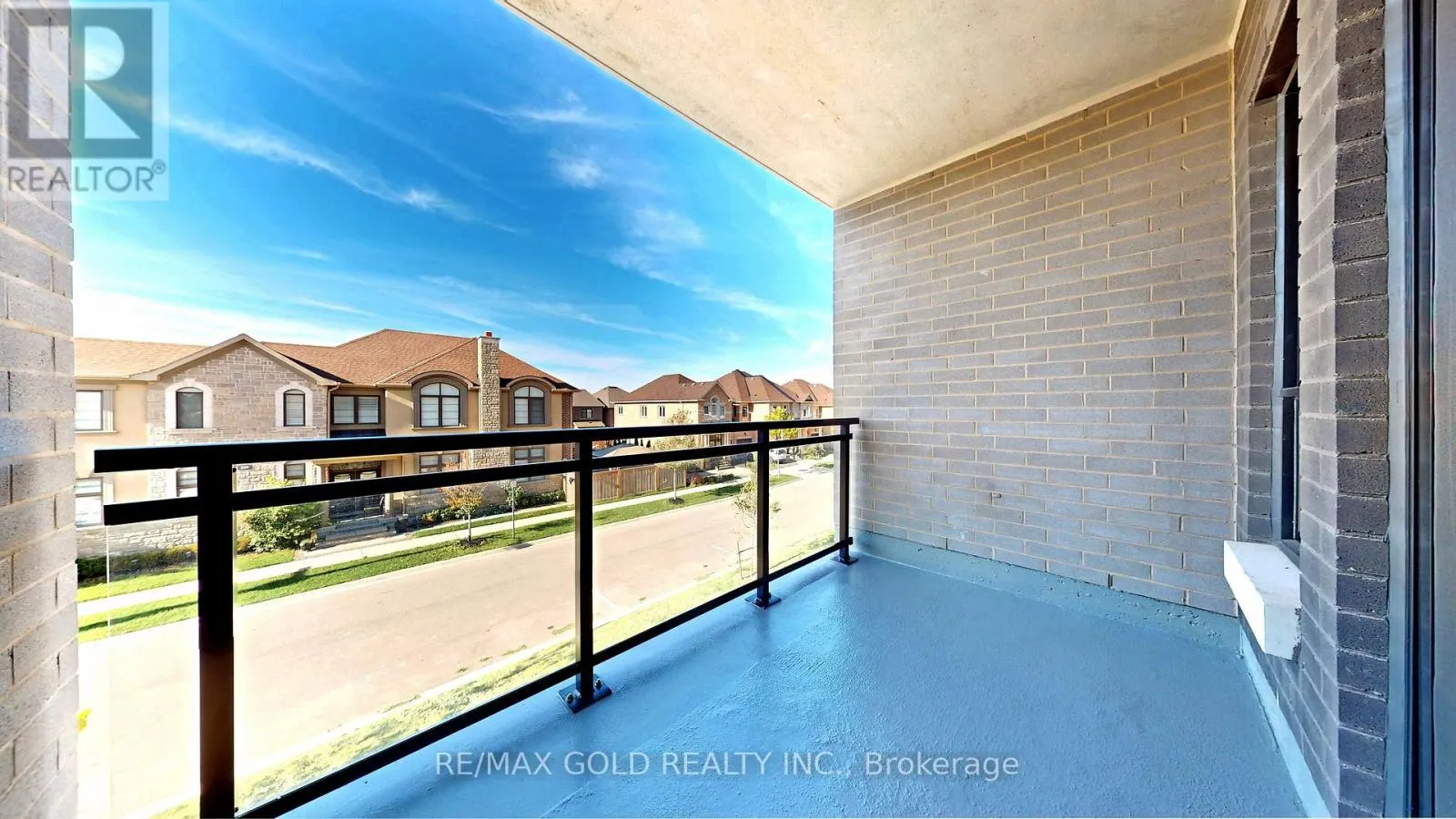 233 - 3250 CARDING MILL TRAIL N