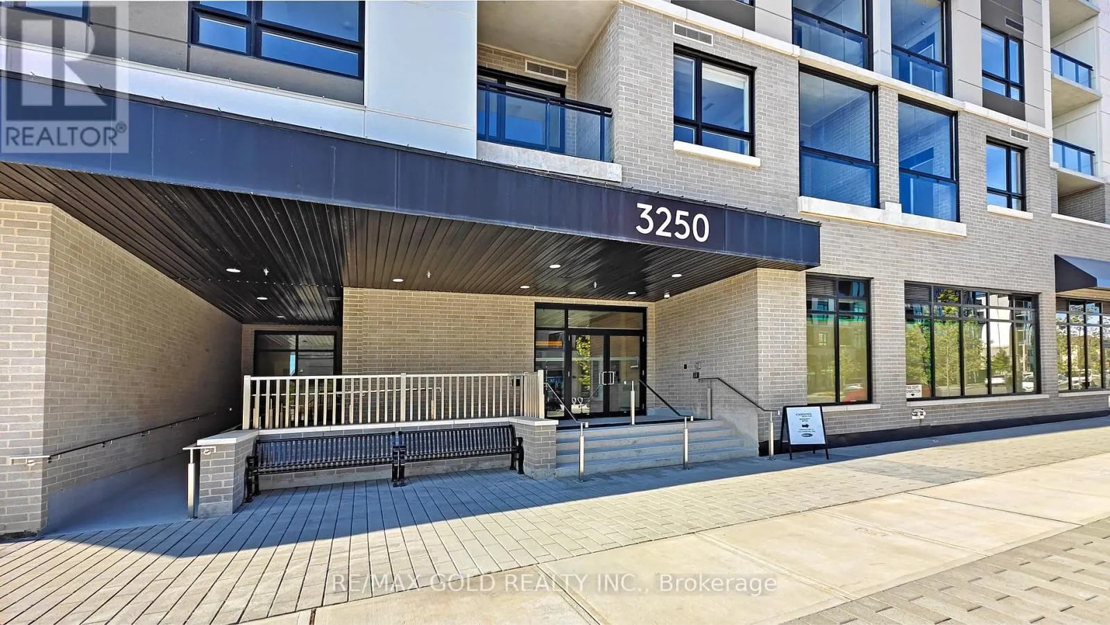 233 - 3250 CARDING MILL TRAIL N