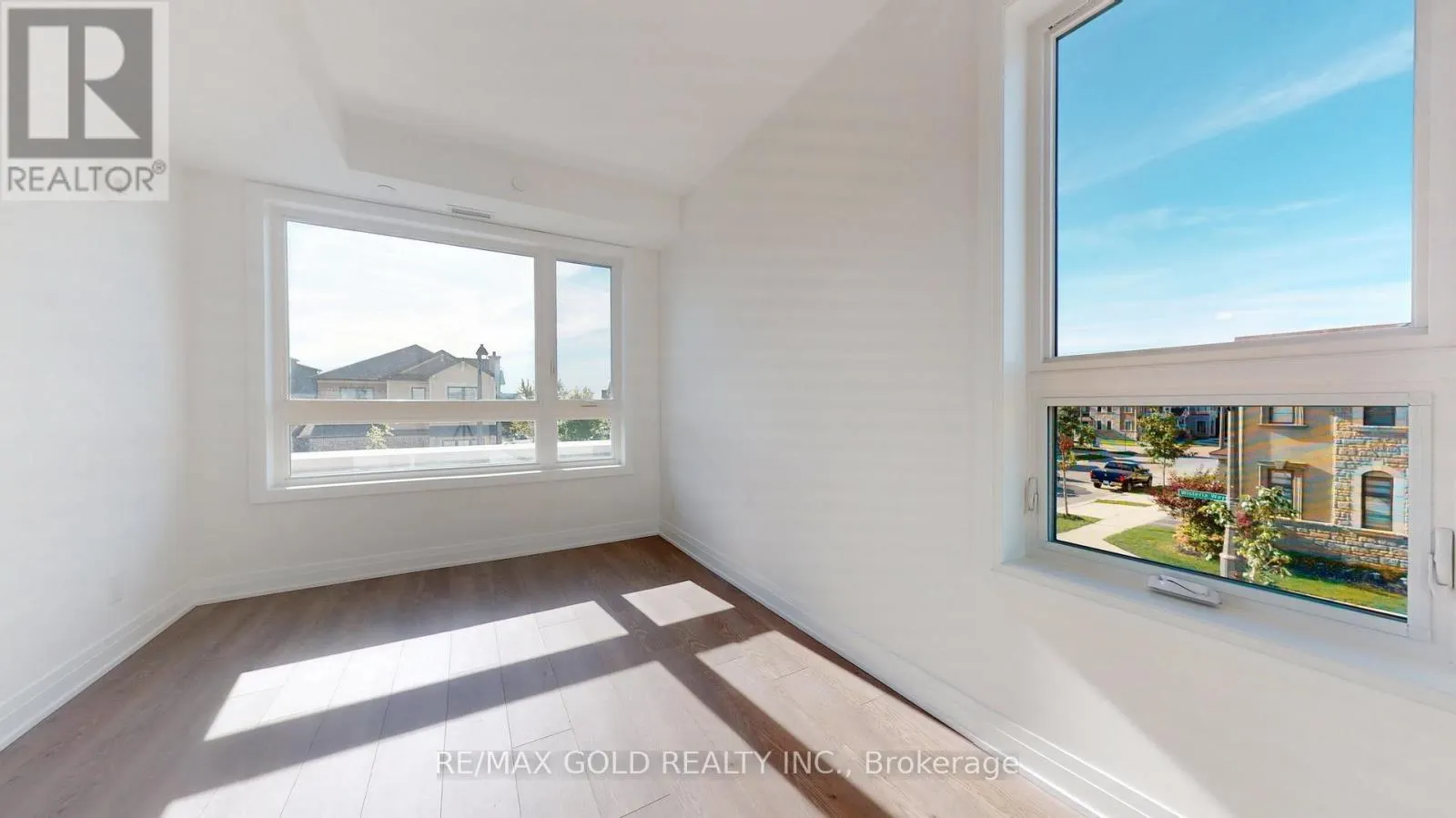 233 - 3250 CARDING MILL TRAIL N