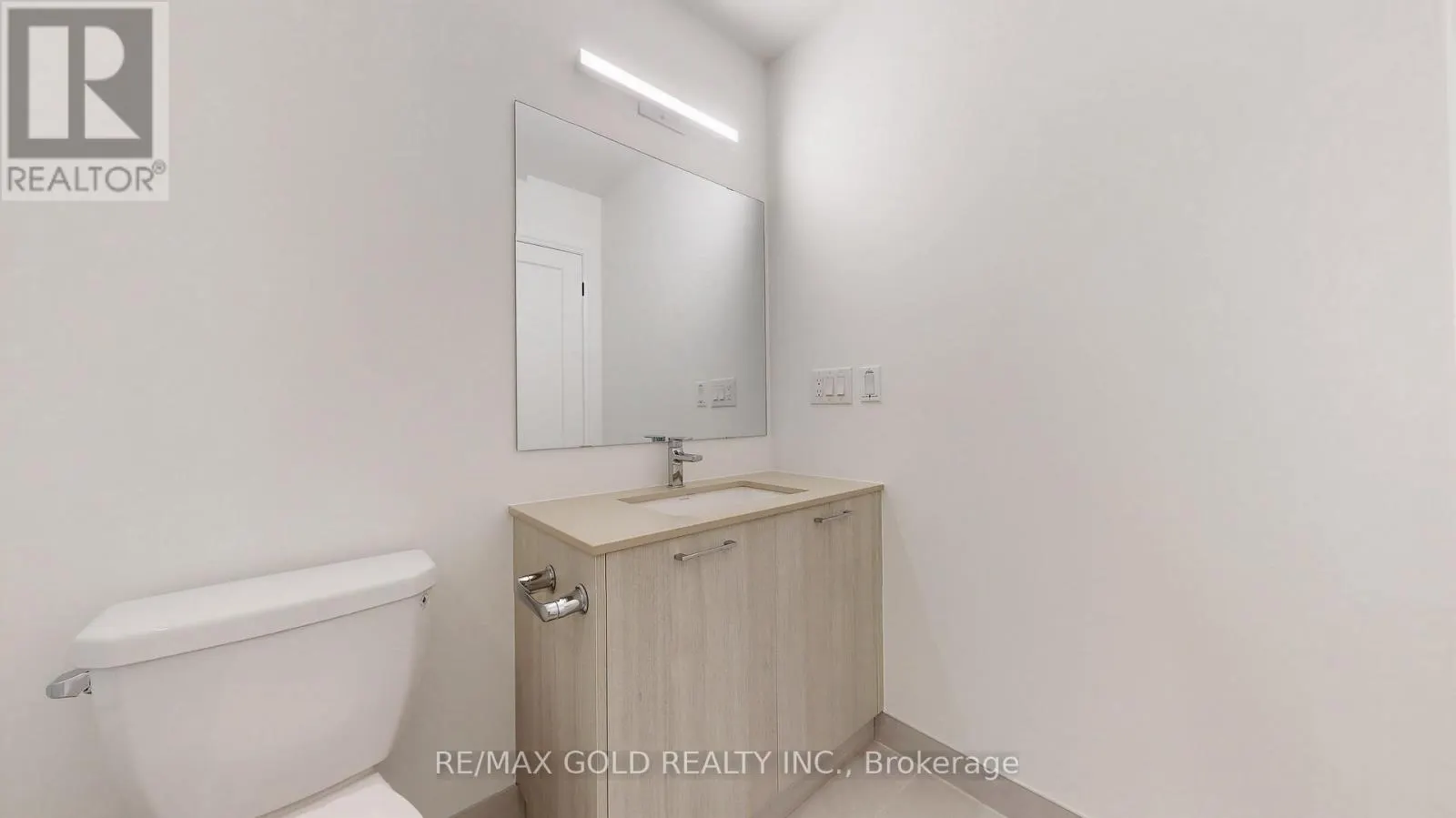 233 - 3250 CARDING MILL TRAIL N