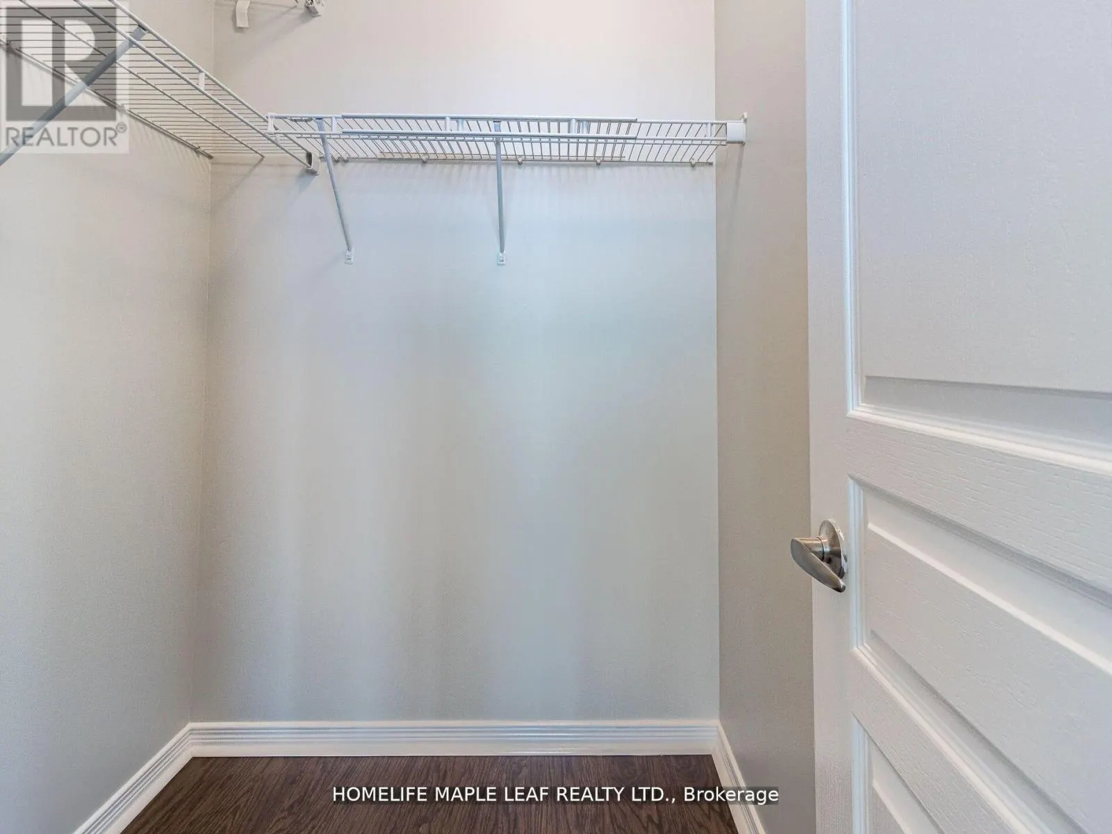 LPH02 - 2240 LAKESHORE BOULEVARD W