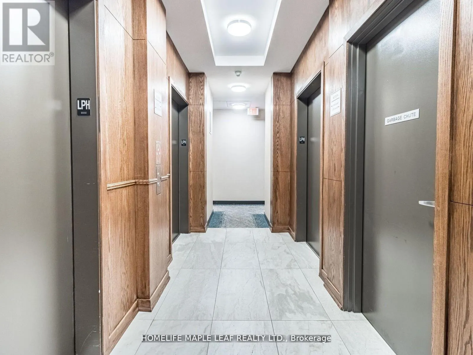 LPH02 - 2240 LAKESHORE BOULEVARD W