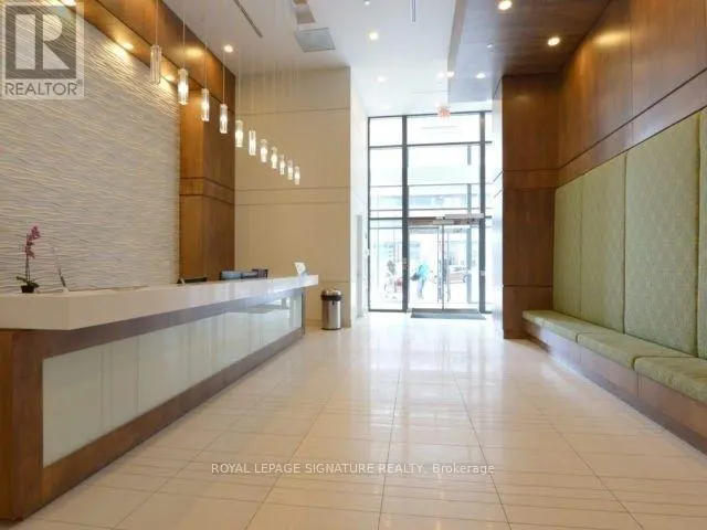 805 - 2200 LAKESHORE BOULEVARD W