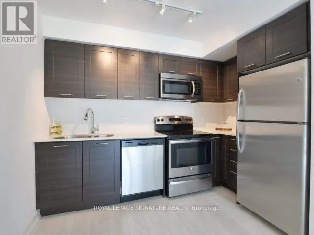 805 - 2200 LAKESHORE BOULEVARD W