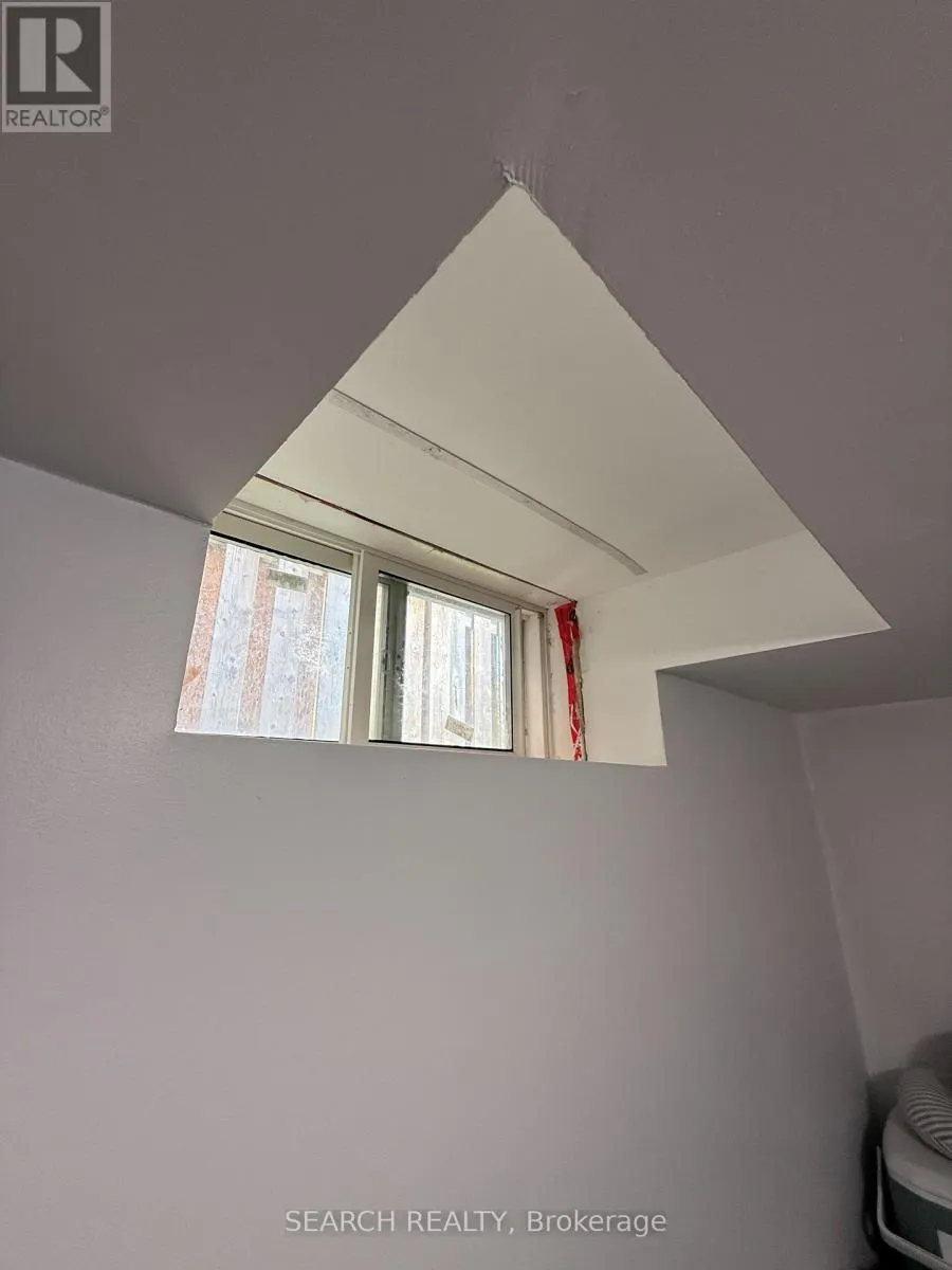 #BASEMENT - 3304 SUNLIGHT STREET