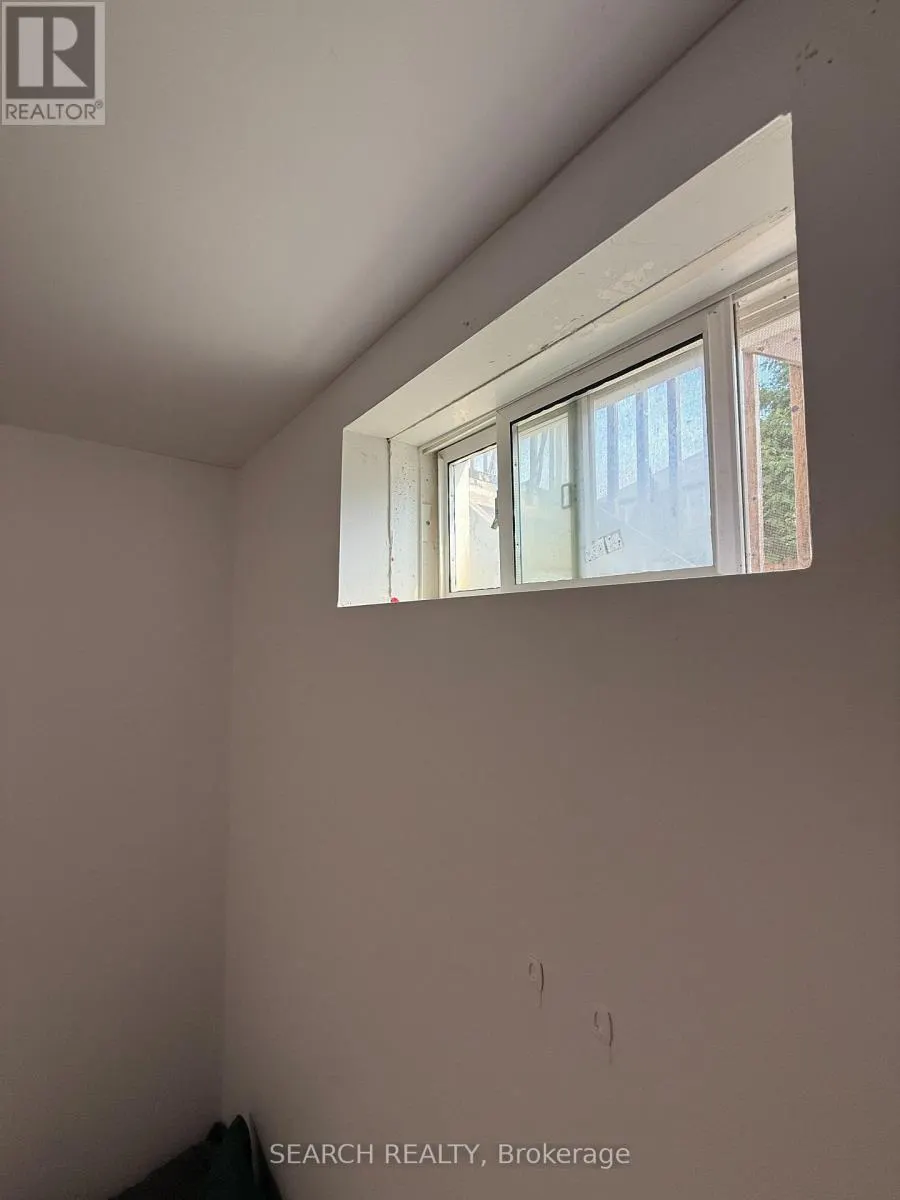 #BASEMENT - 3304 SUNLIGHT STREET