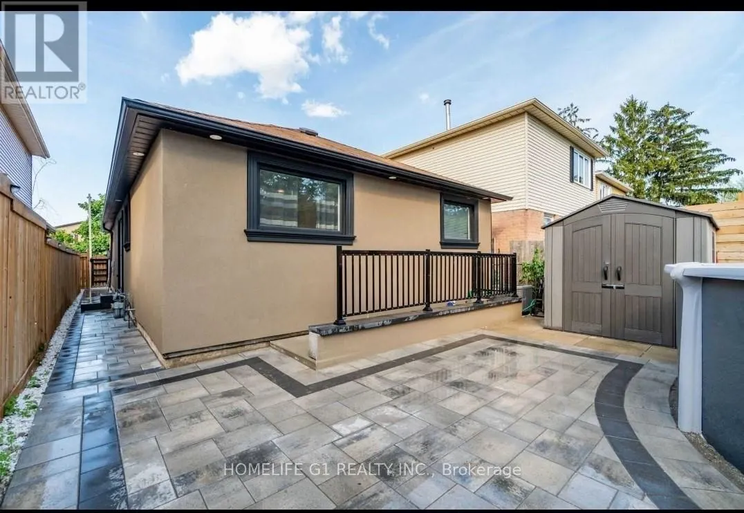 3198 ANDERSON CRESCENT