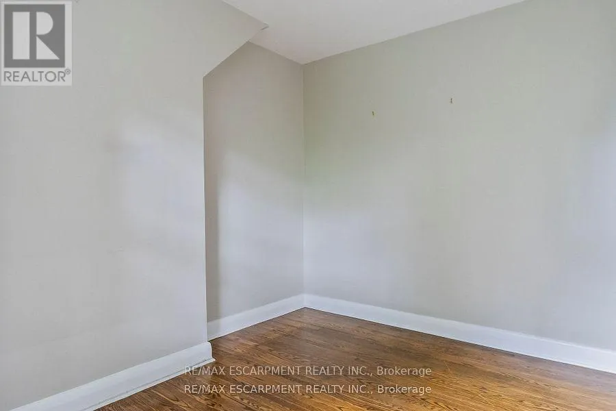 330 POPLAR DRIVE