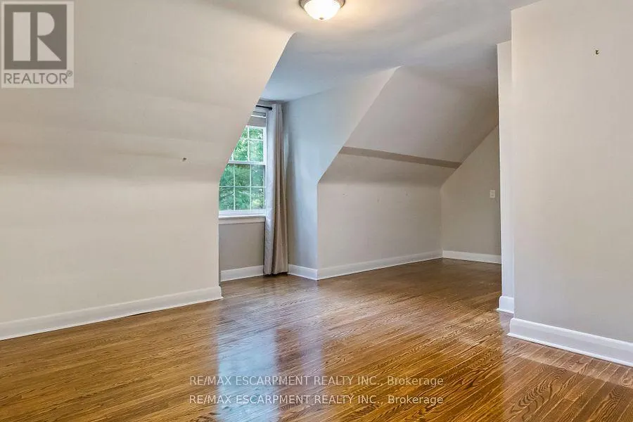 330 POPLAR DRIVE