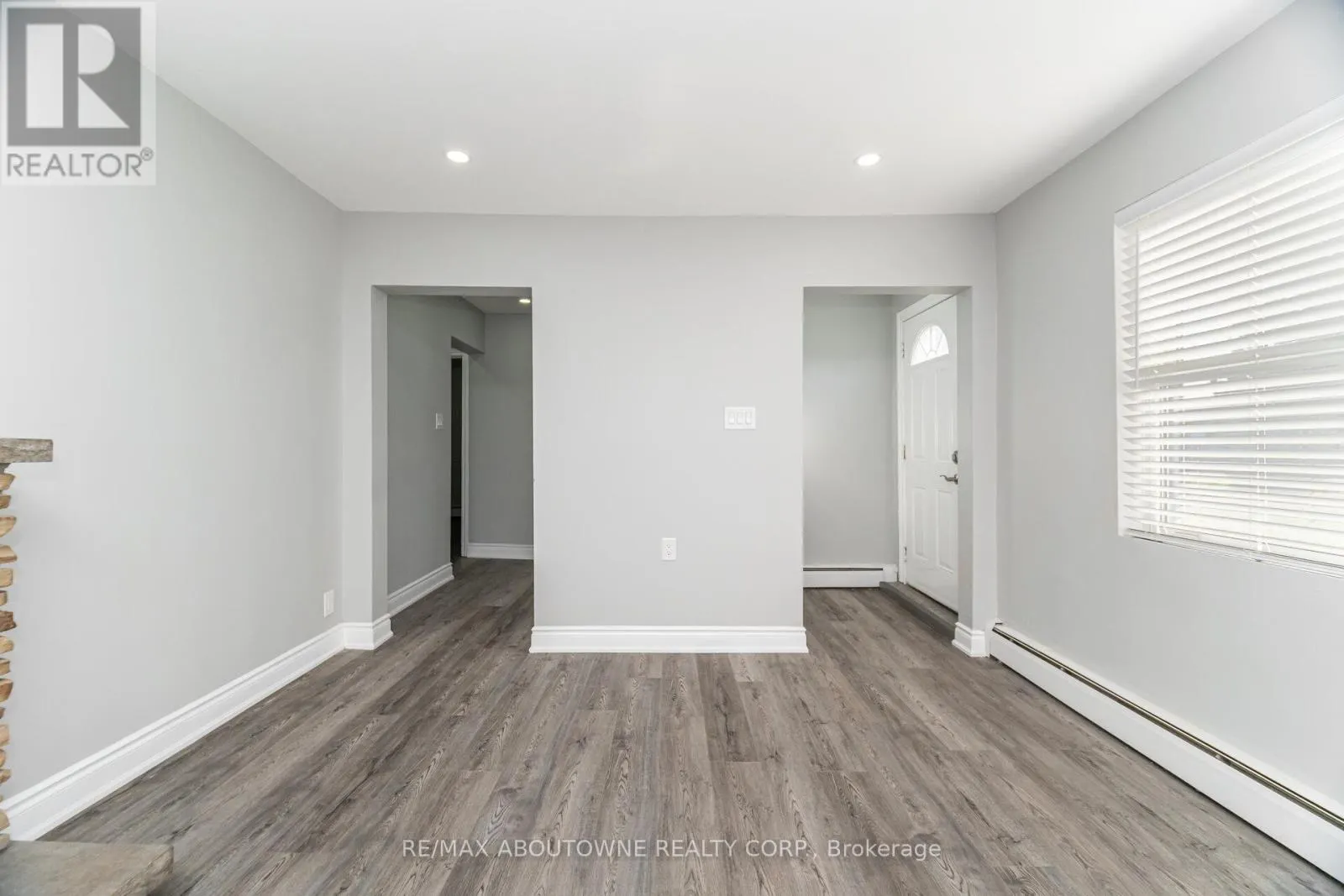 2077 LEIGHLAND ROAD
