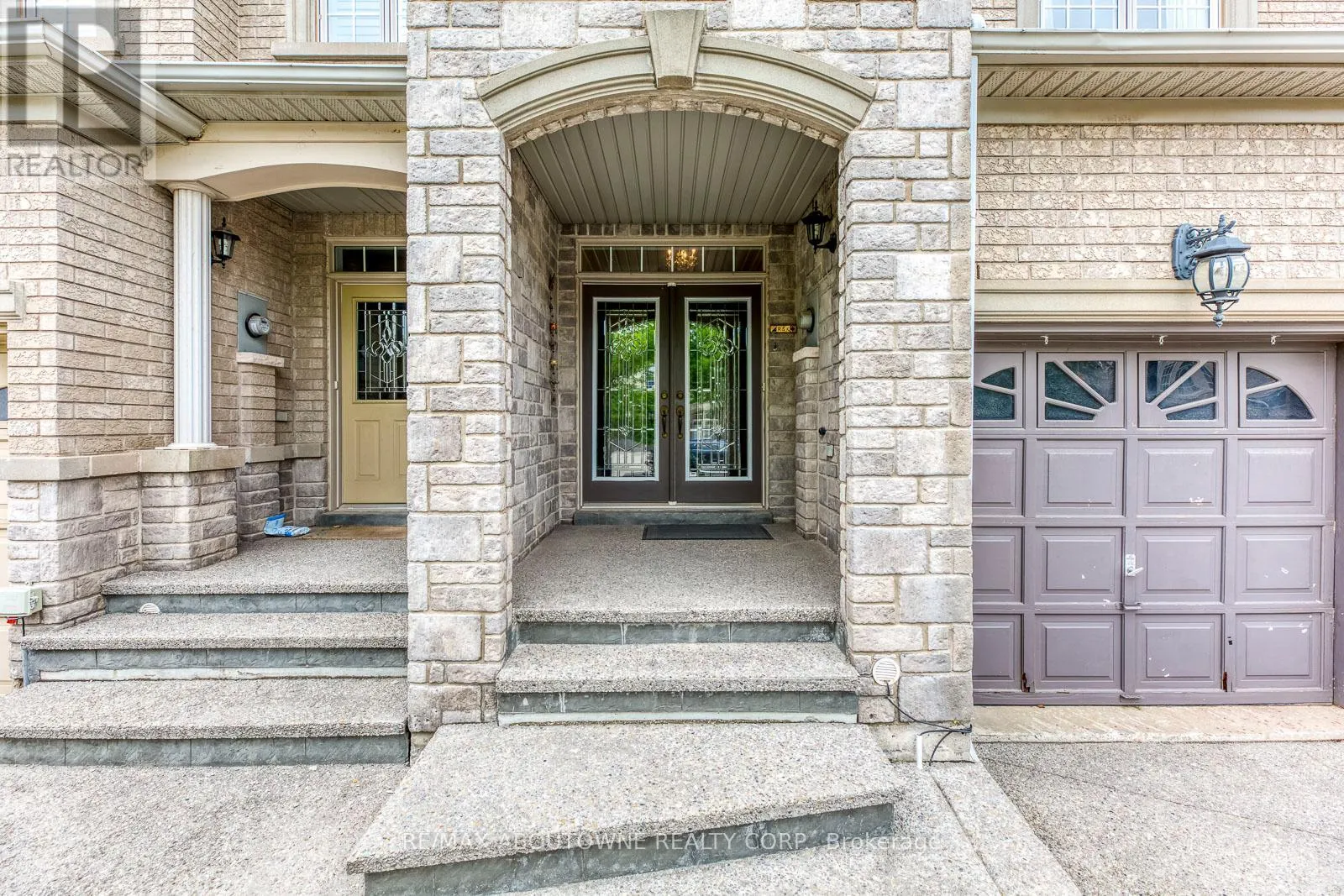 1198 AGRAM DRIVE