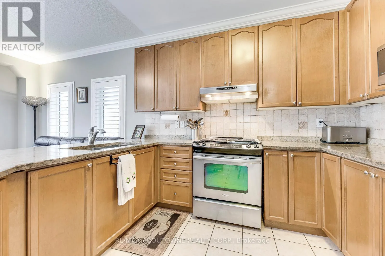 1198 AGRAM DRIVE