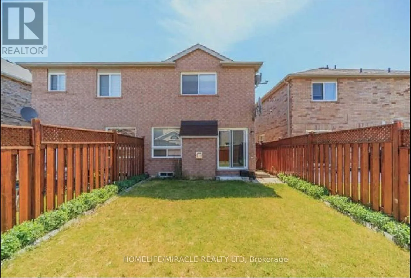 21 SAND CHERRY CRESCENT