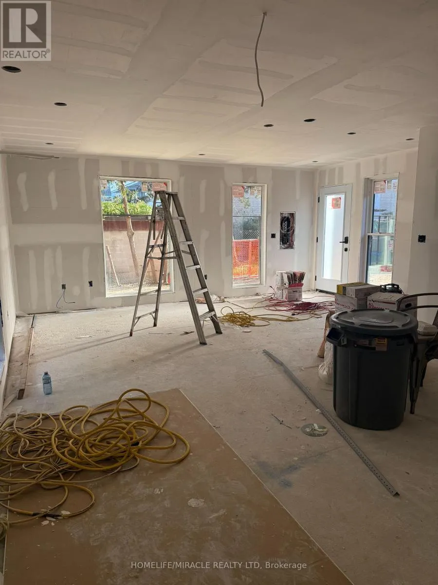 GRDN SUITE - 67 OAKMOUNT ROAD